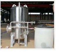 凝結(jié)水軟化水設(shè)備/凝結(jié)水軟水器/耐高溫軟化水設(shè)備/耐高溫軟水器